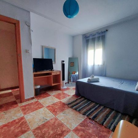 Mavis Habitaciones Valencia Exterior photo